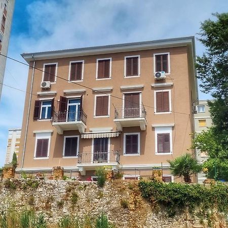 Apartment Lori - Beautiful View Rijeka Luaran gambar