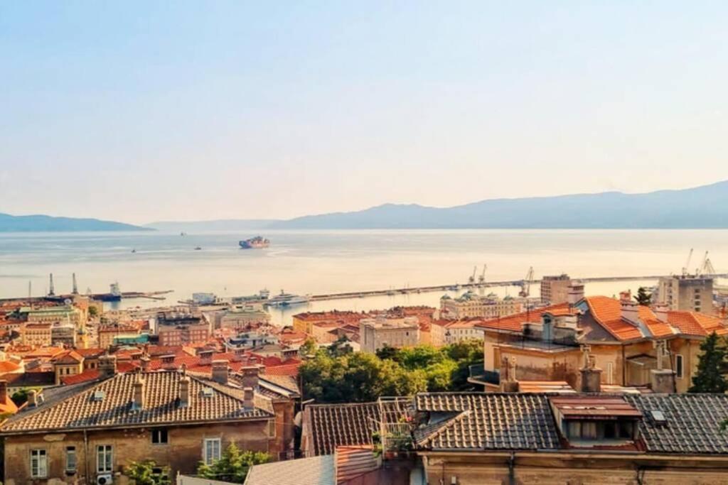 Apartment Lori - Beautiful View Rijeka Luaran gambar